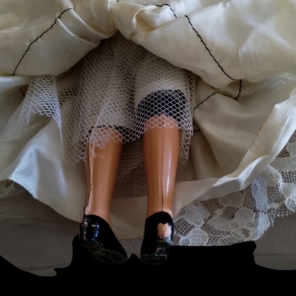 Vintage 1950's Mid Century Modern Composition Mexican Bridal Doll Moving Arms - Picture 6 of 7